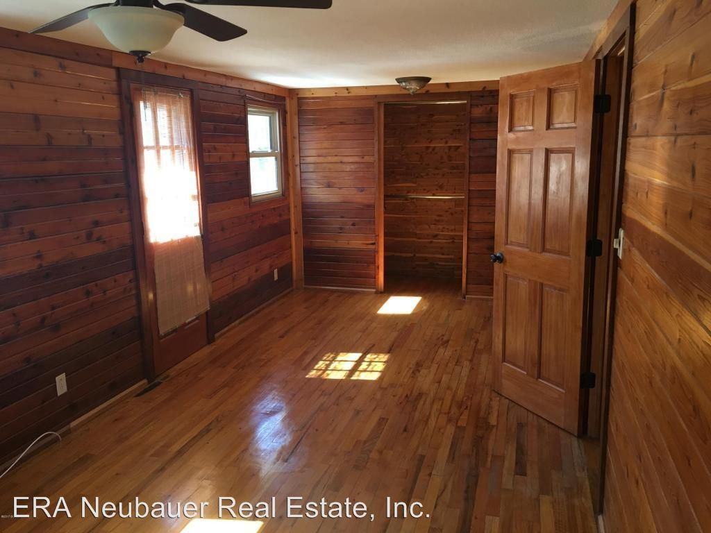 1434 S Berthe Ave - Photo 2 of 25