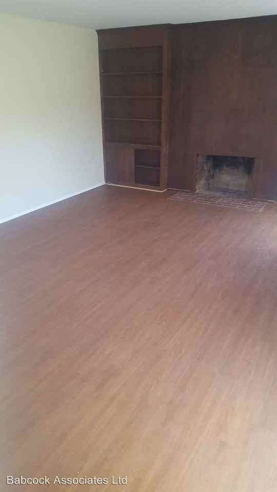 3710 W 225th St - Photo 3 of 12