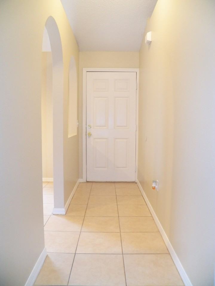 329 Gretna Ln - Photo 3 of 15