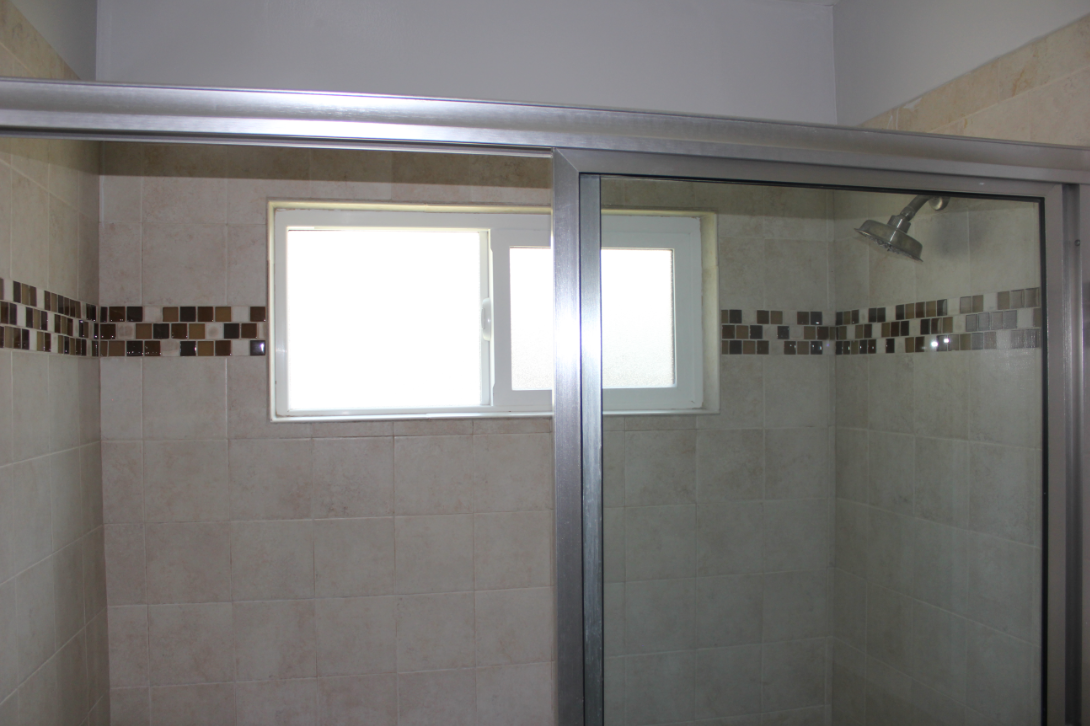 3532 Locust Ave - Photo 3 of 29