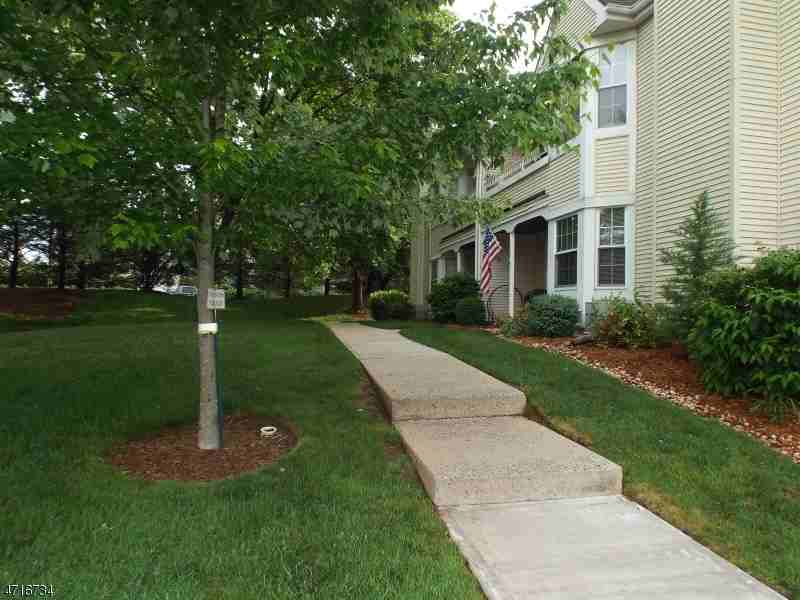 603 Porter Way W - Photo 2 of 21