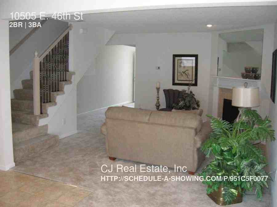 10505 E 46th St #10505-46th - Photo 3 of 7