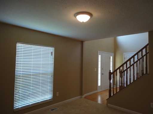 7066 Jessicas Oak Ct - Photo 3 of 28