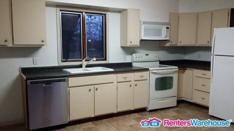 115 Depot Rd - Photo 3 of 12
