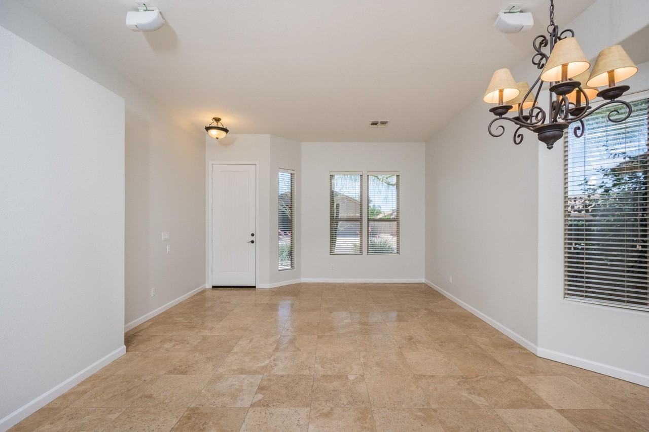 4134 E Andrea Dr - Photo 2 of 16