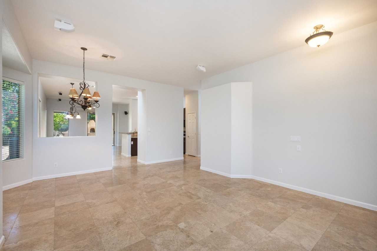 4134 E Andrea Dr - Photo 3 of 16