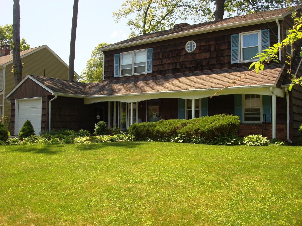 10 Saddle Rd - Photo 2 of 25