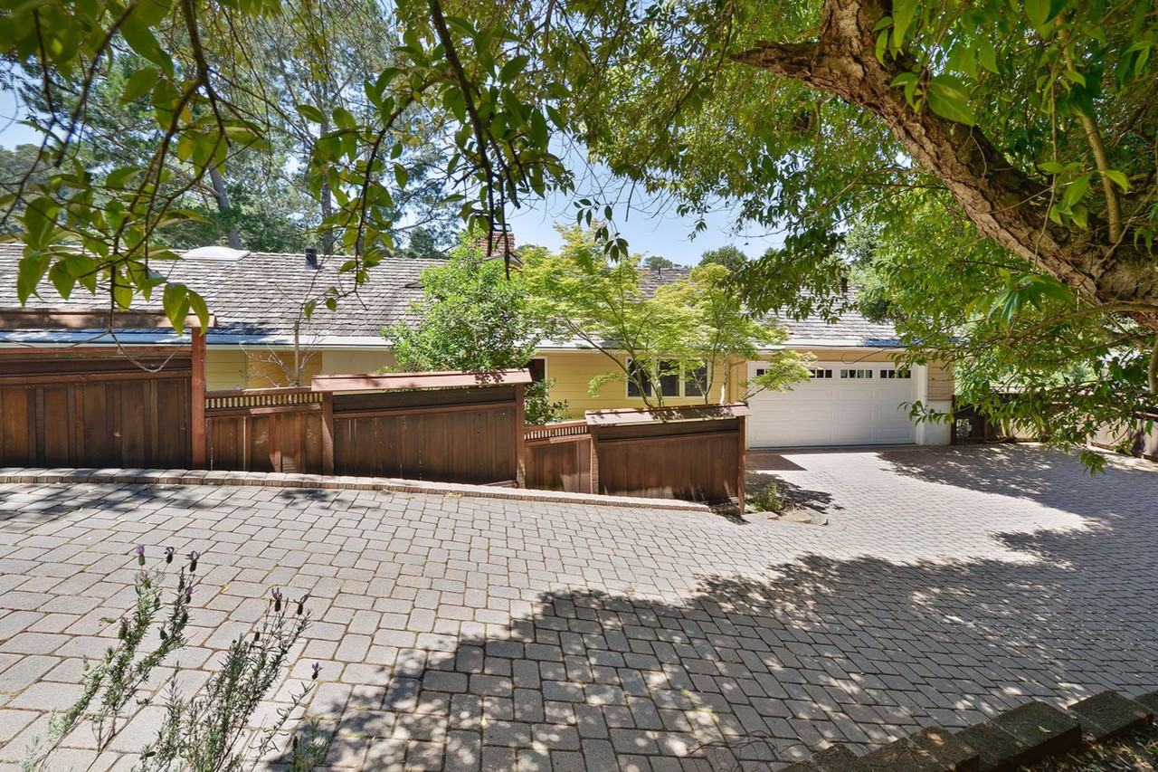 960 Hayne Rd - Photo 2 of 49