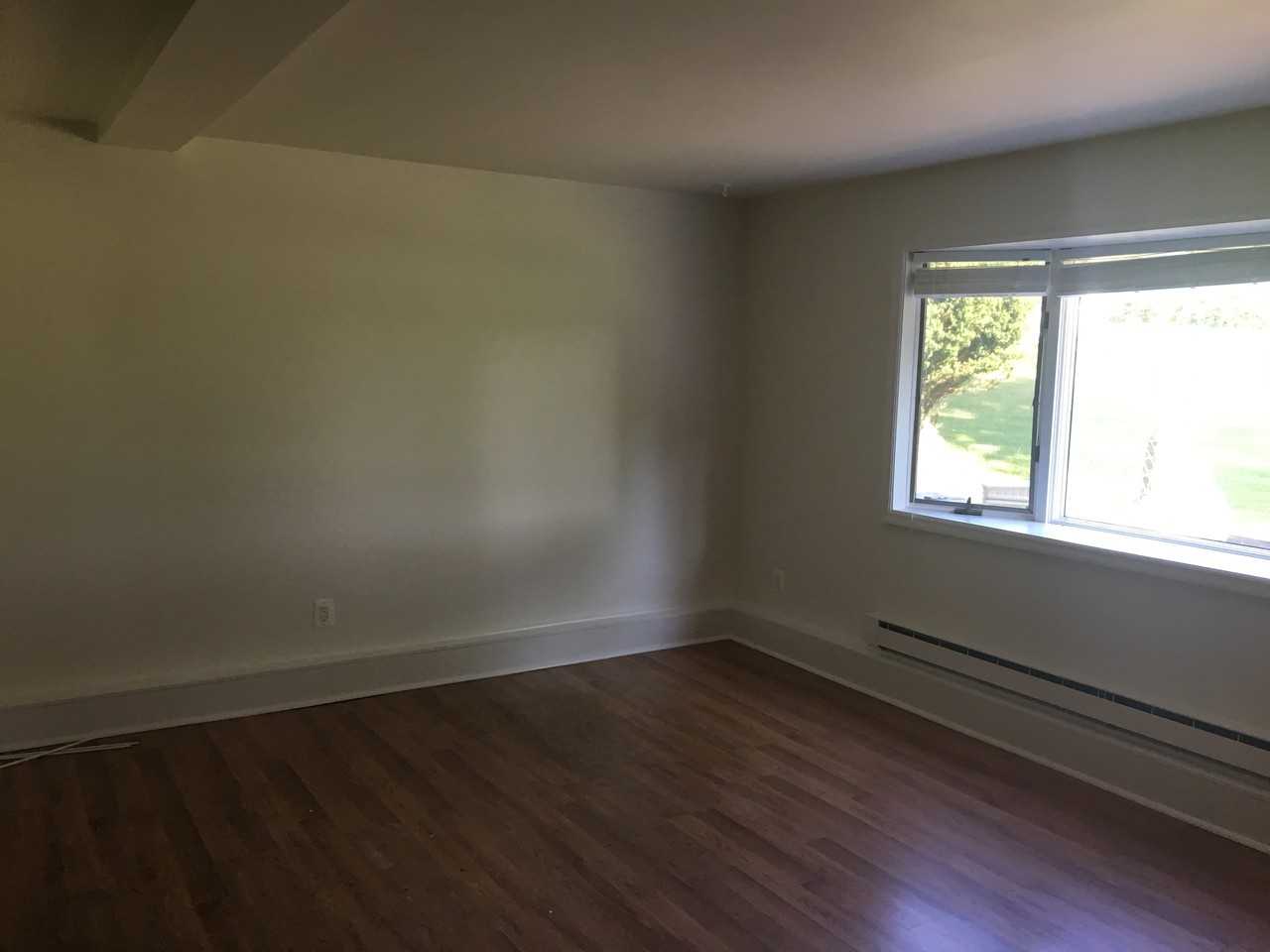 425 Cornwall Hill Rd - Photo 2 of 2