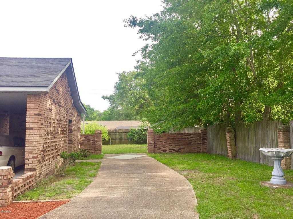 3302 Ronnie Ave - Photo 2 of 14