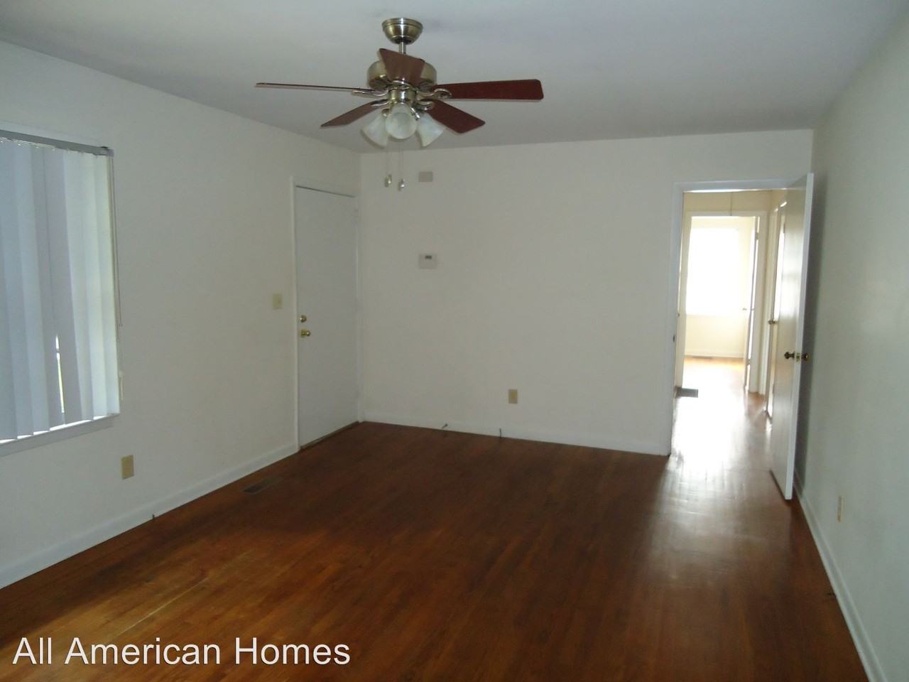 3231 Rogers Dr - Photo 3 of 8