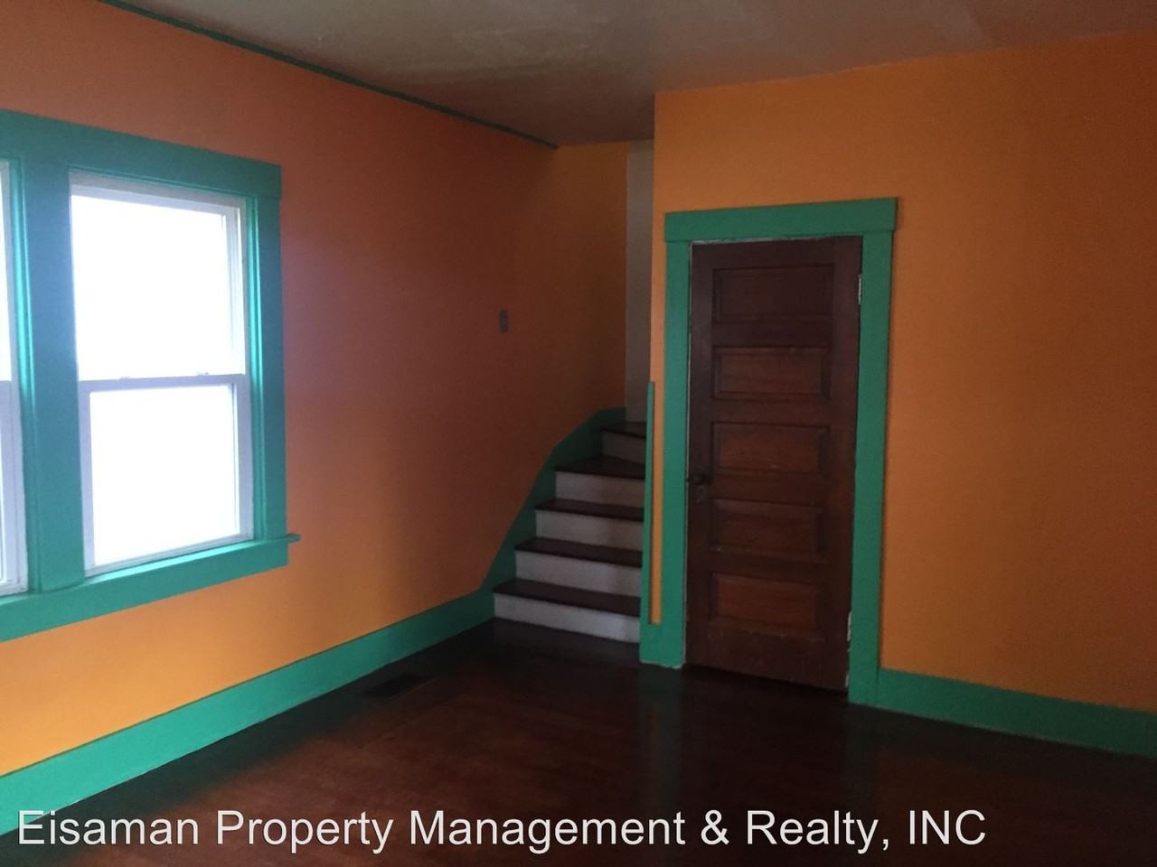 3805 Webster St - Photo 3 of 21