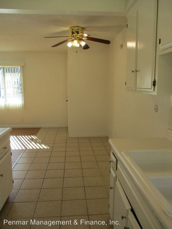 4305/4307 W 147th St - Photo 2 of 13