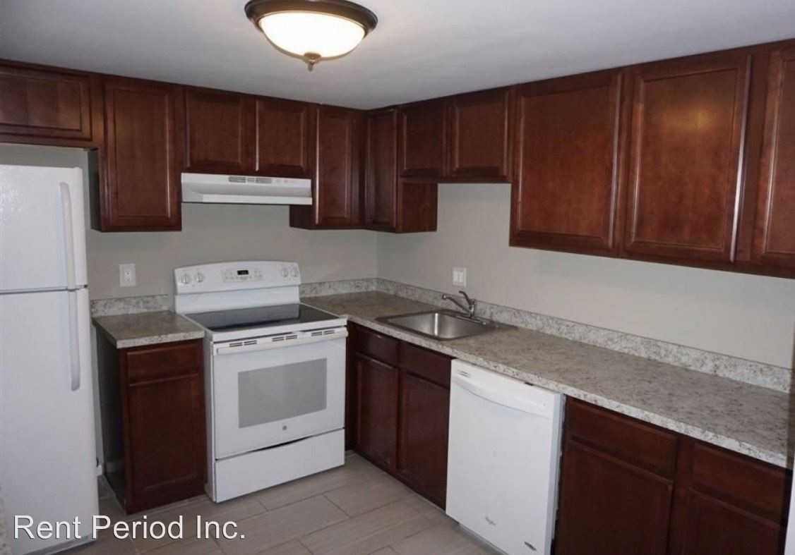 107 Fox Run Dr - Photo 3 of 10