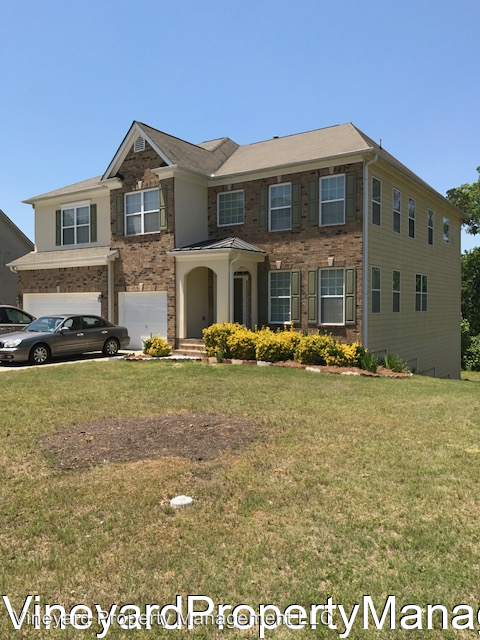 3725 Long Lake Dr - Photo 2 of 13