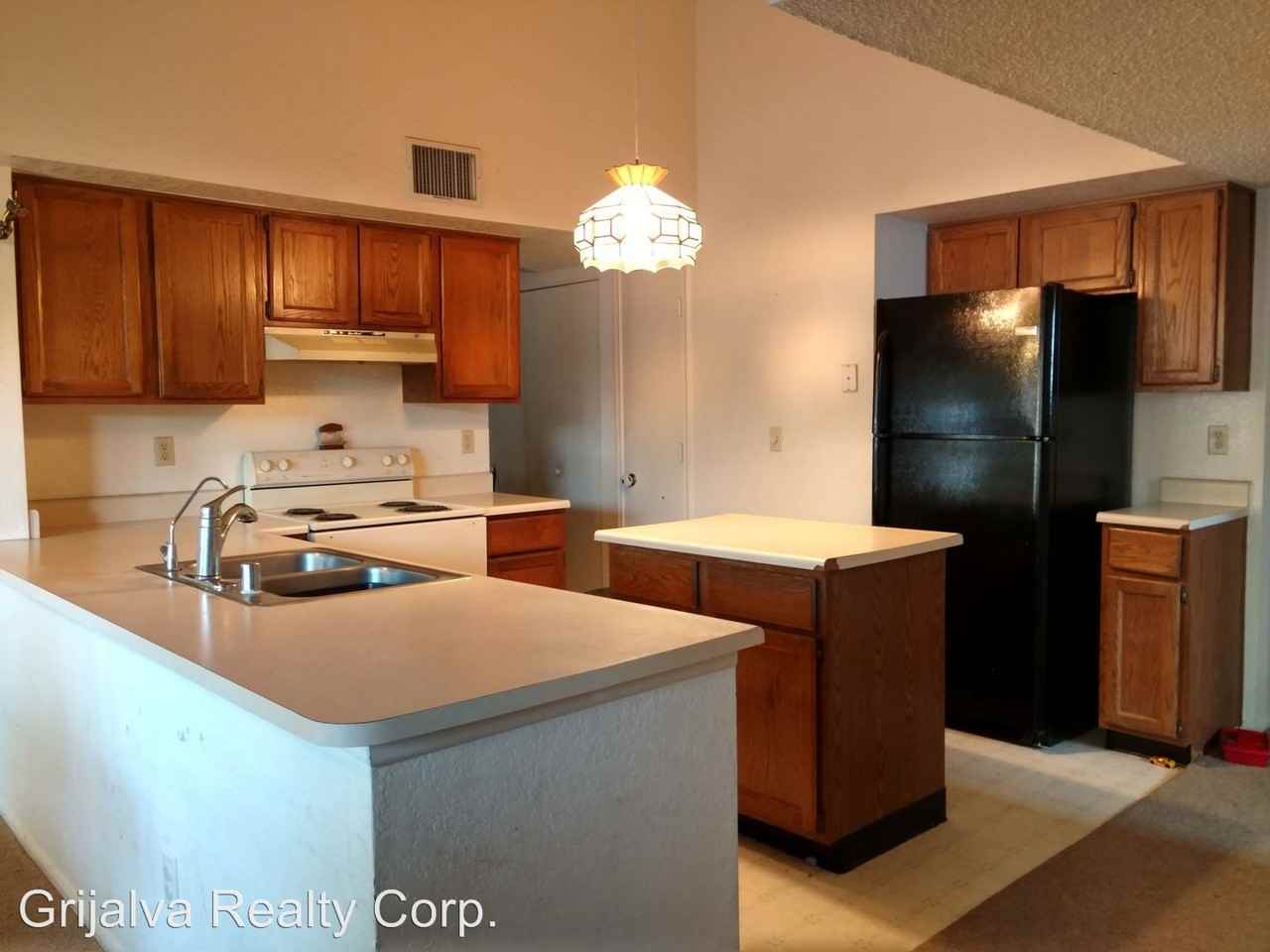 9370 N Langur Pl - Photo 2 of 10