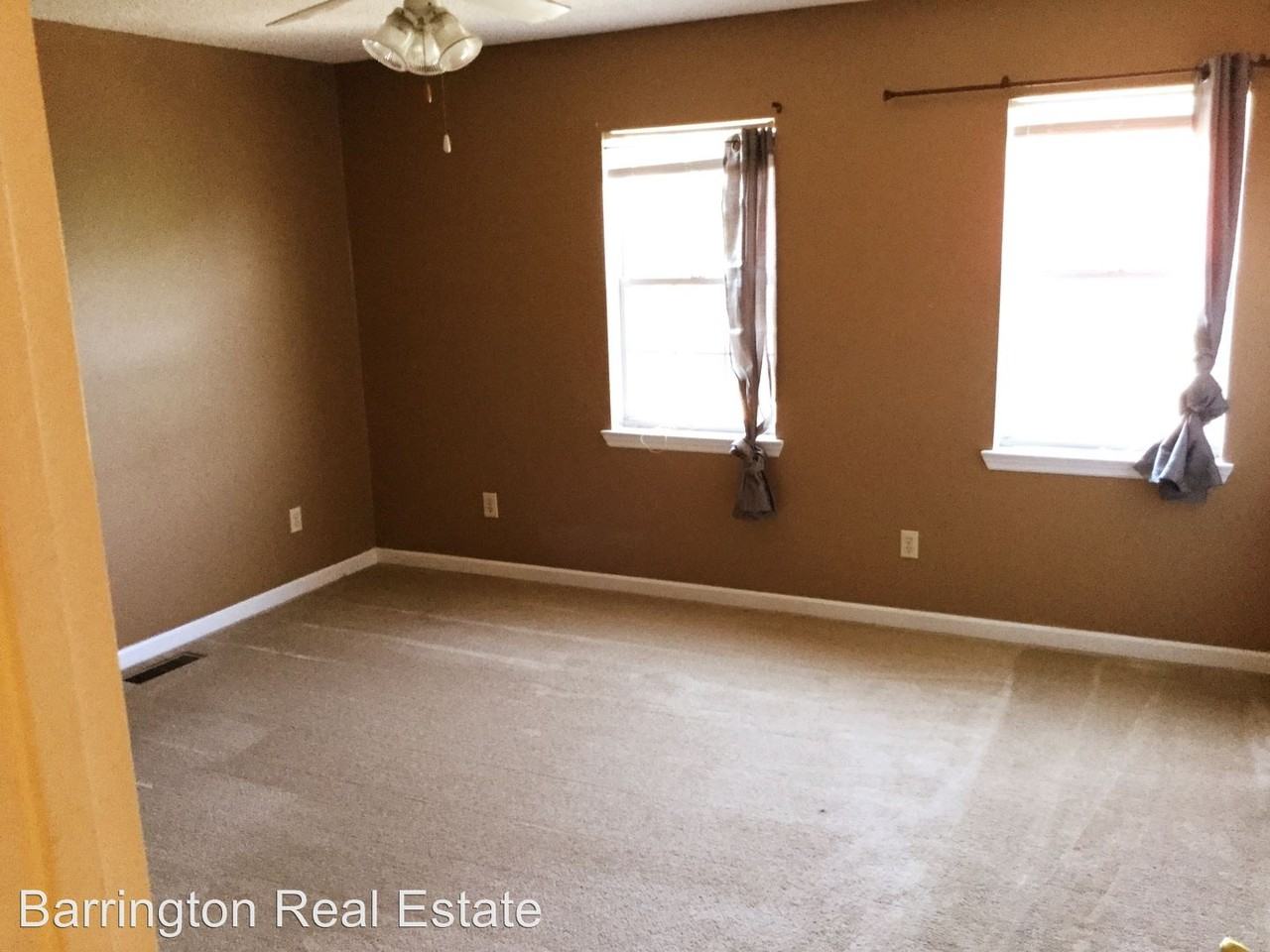 216 2nd St E - Photo 3 of 6