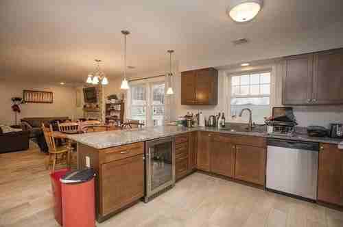 44 Mt Vernon St - Photo 2 of 2