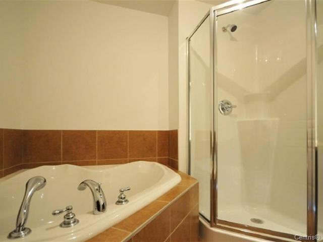 2415 Rue des Nations - Photo 3 of 6