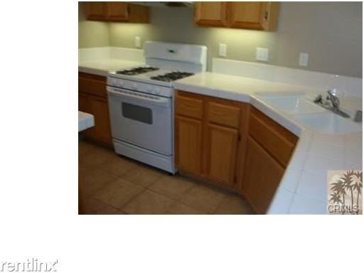 47537 Calle Diamante - Photo 2 of 11