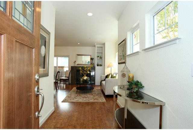 867 Apricot Ave - Photo 3 of 16