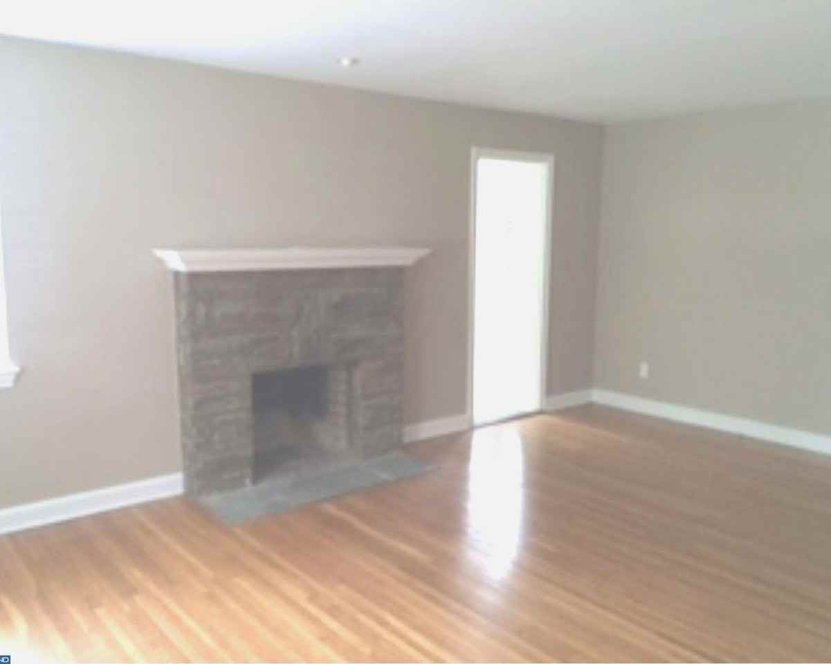 412 Hawthorne Rd - Photo 2 of 5