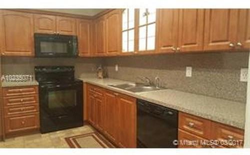 13105 NE 10th Ave - Photo 2 of 8