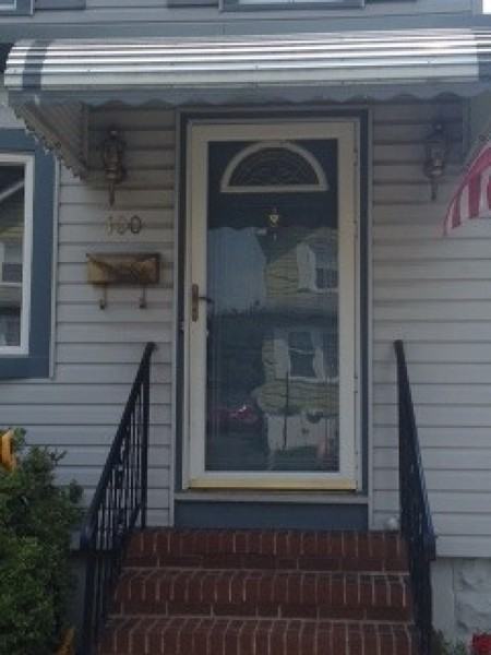 100 Anchor Pl - Photo 2 of 11