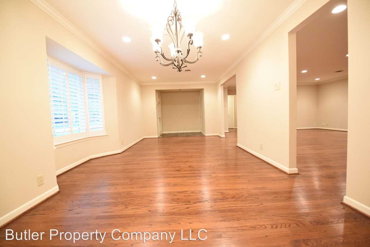 6824 Inverness Ln - Photo 2 of 15