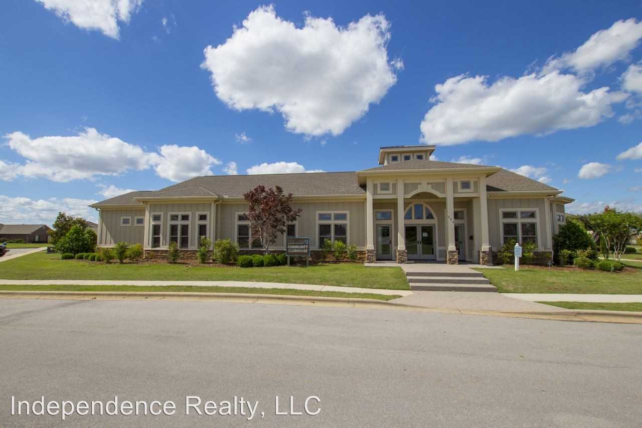 348 Harbor Glen Dr SW - Photo 3 of 45