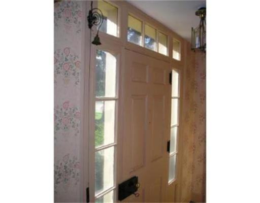 476 Longmeadow St #1 - Photo 3 of 10