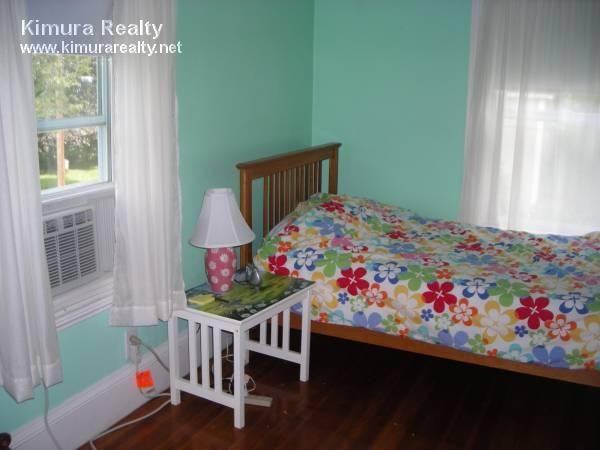 16 Utica St - Photo 3 of 5