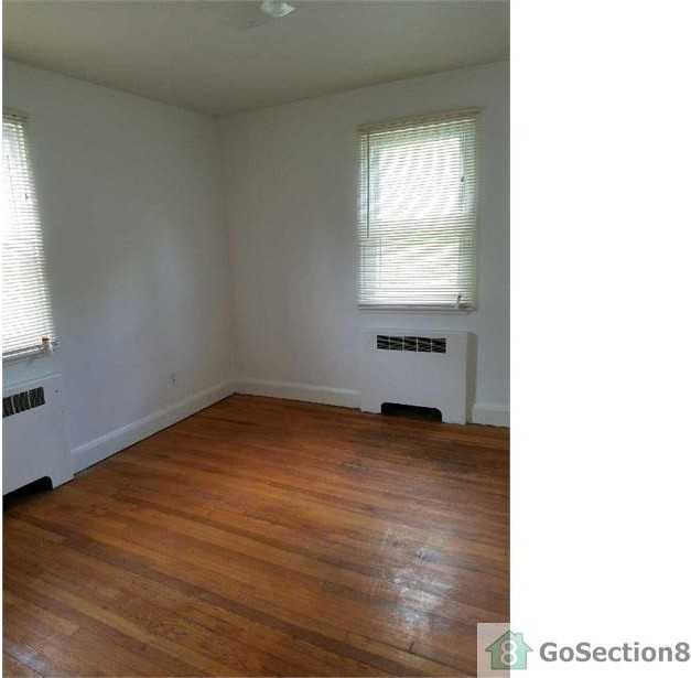 4005 Duvall Ave #2 - Photo 3 of 8
