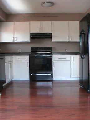 100 Pinehurst Ct - Photo 3 of 15