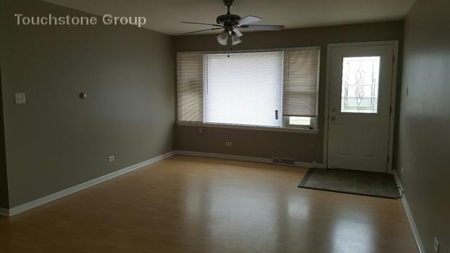 14730 California Ave - Photo 3 of 11