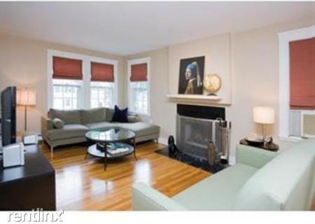 Lowell Ave - Photo 2 of 6