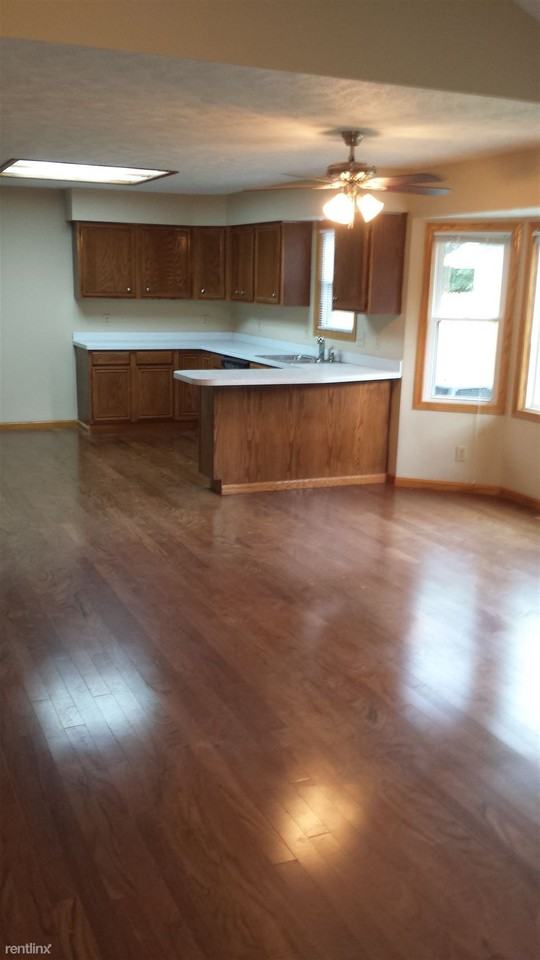 5121 W Leighton Ave - Photo 2 of 10