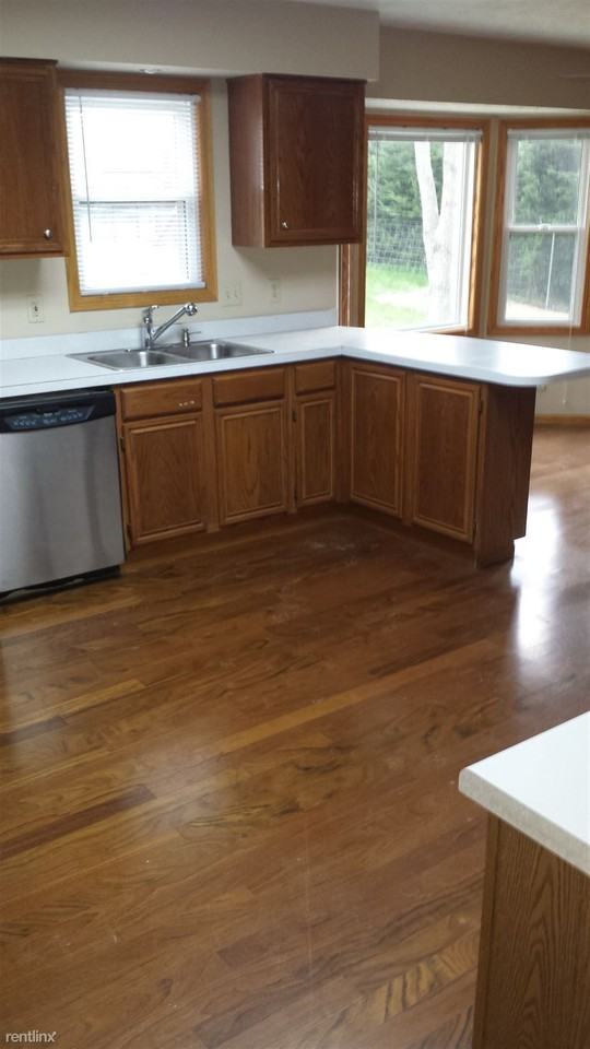 5121 W Leighton Ave - Photo 3 of 10