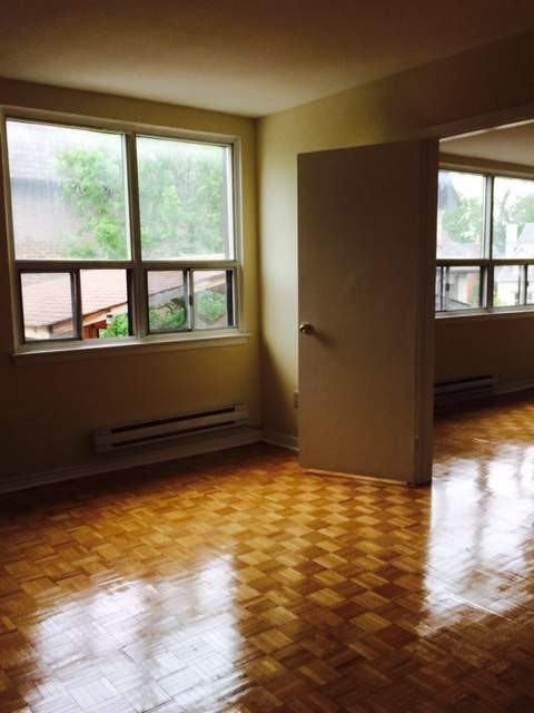 3459 Bathurst St - Photo 2 of 6