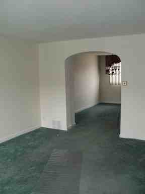 2831 Fanshawe St - Photo 2 of 8