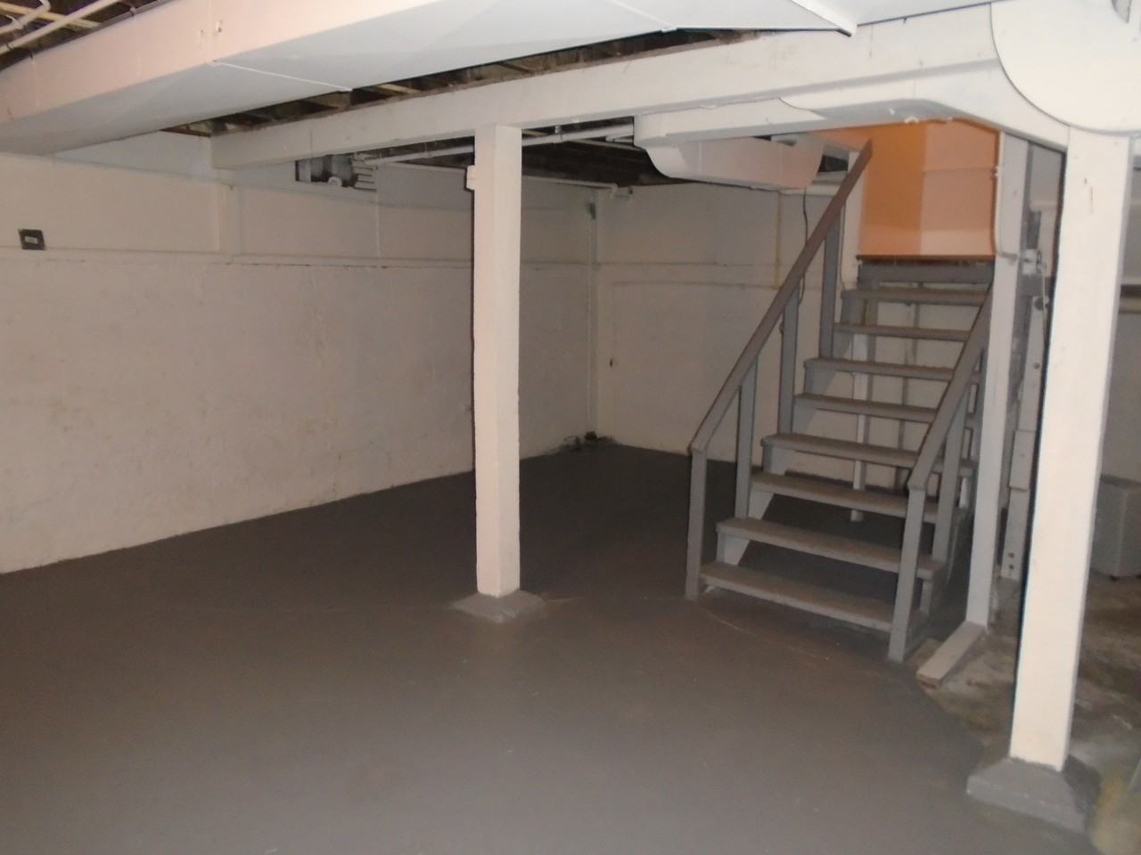 1625 Lincoln St - Photo 3 of 15