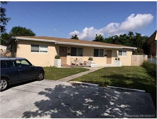 5817 NW 37th St - Photo 2 of 5