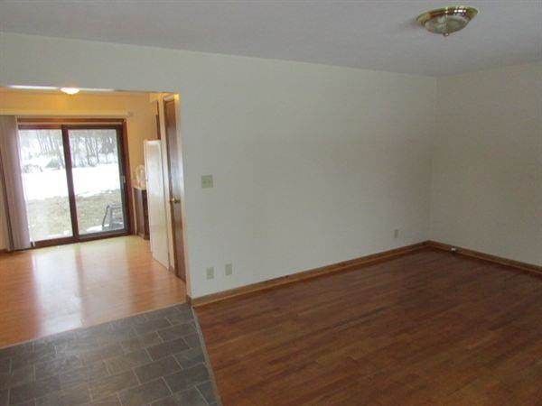 6300 Belshire Ave NE - Photo 3 of 13