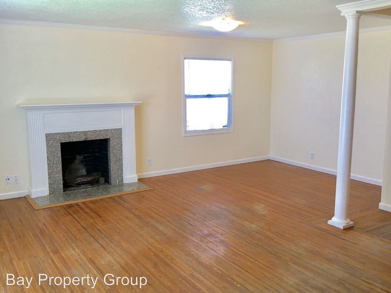 320 Catron Dr - Photo 2 of 20