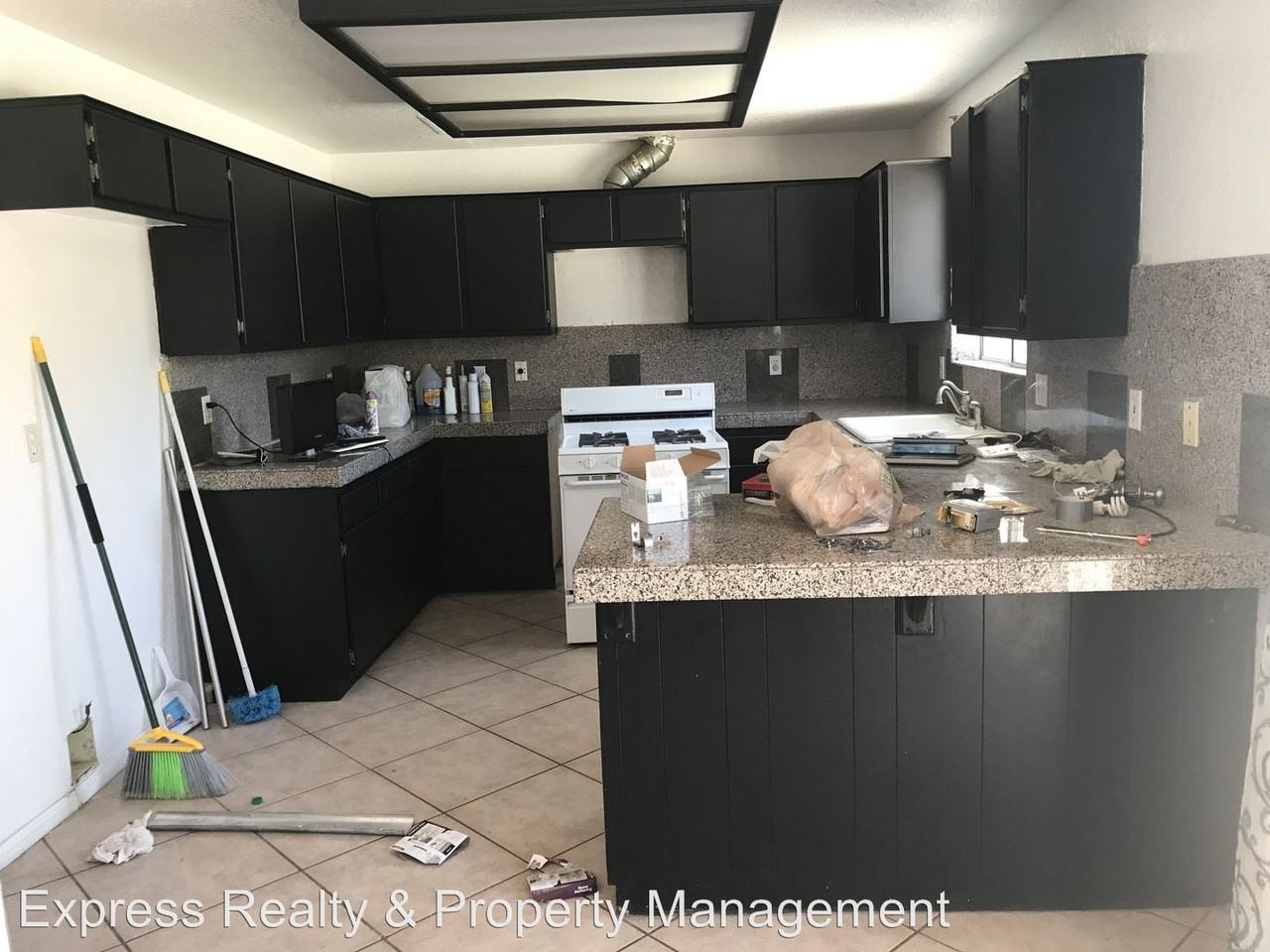 1519 Vía Montana - Photo 2 of 23