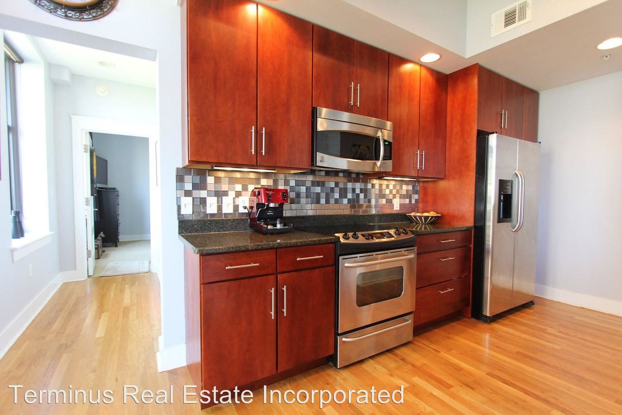 531 S Gay St #904 - Photo 3 of 10