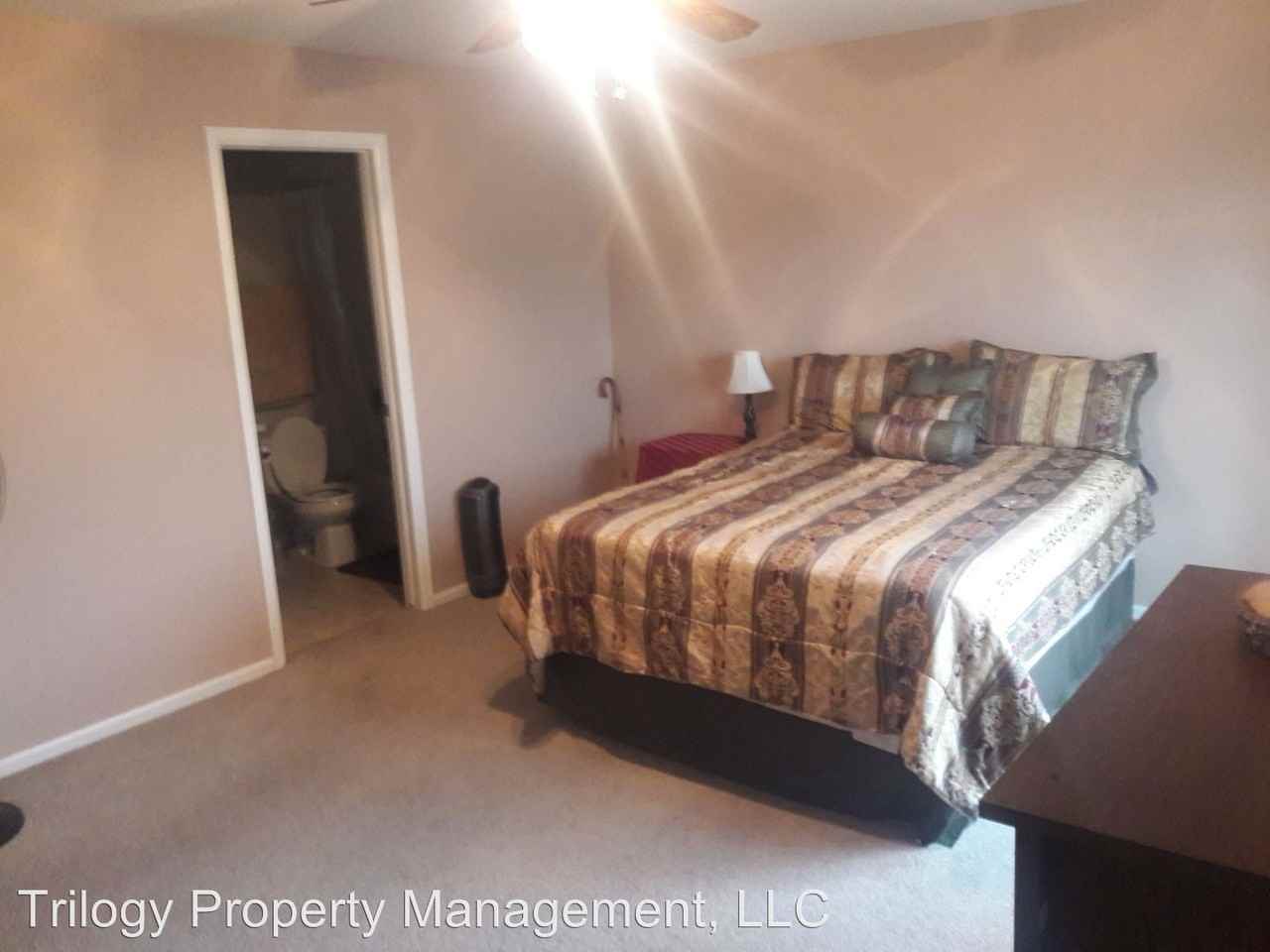 6745 Brittany Dr - Photo 3 of 5