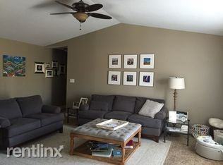 1008 Cassidy Dr - Photo 2 of 10