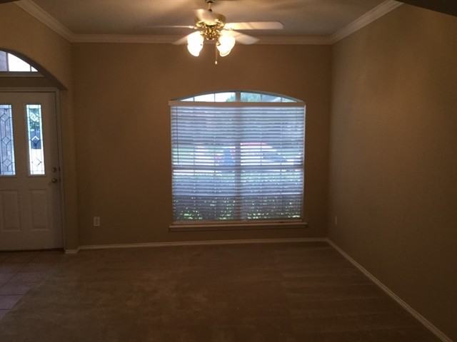 1049 Choke Cherry Ln - Photo 2 of 16