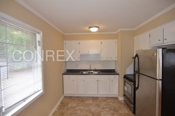 3608 Alene Cir - Photo 2 of 11